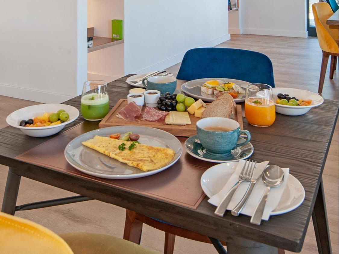 הרמנוס Glow Boutique Suites & Guesthouse מראה חיצוני תמונה